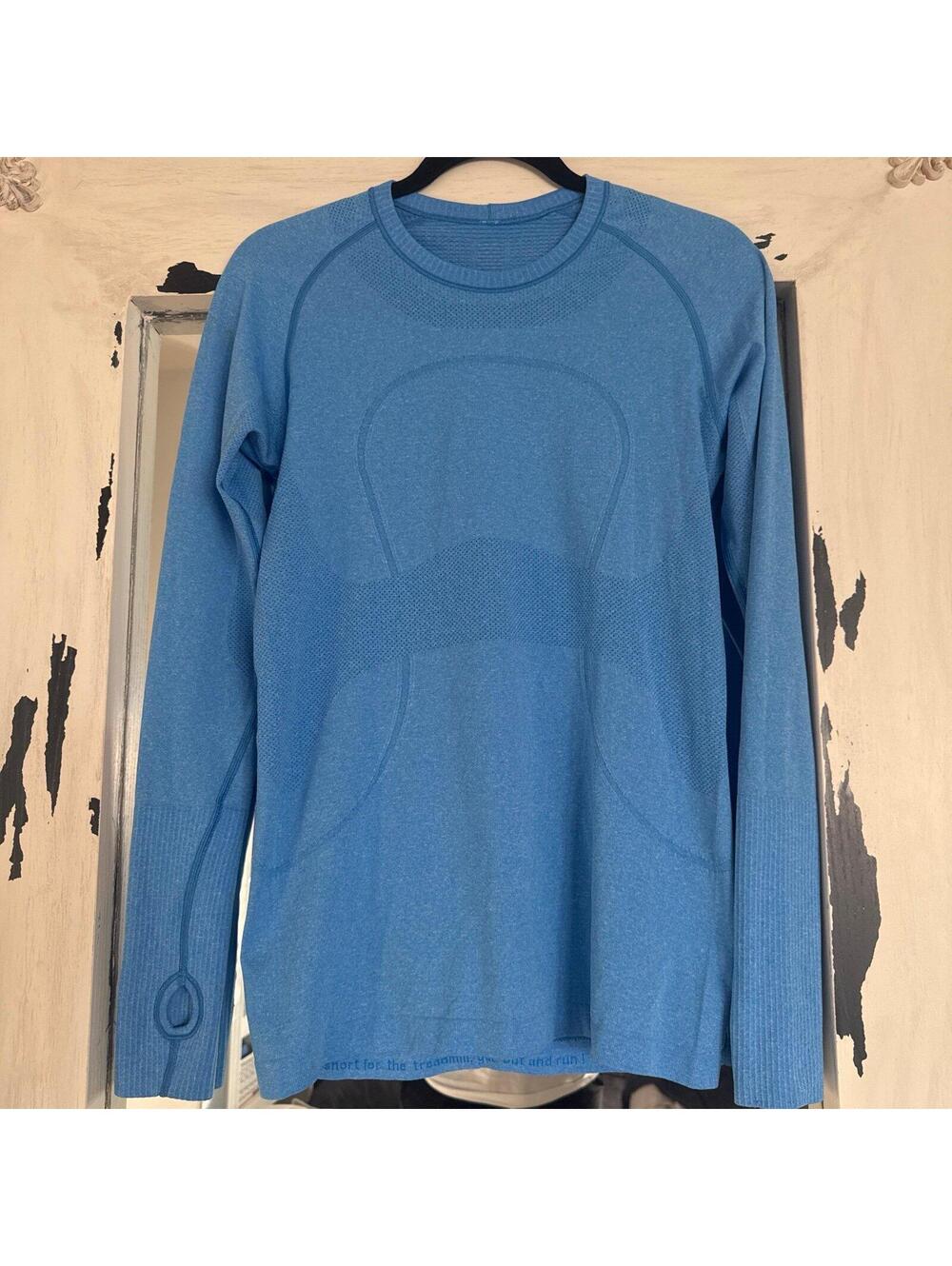 Lululemon swiftly long sleeve size 8